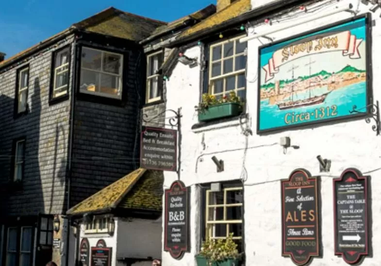 sloop-inn